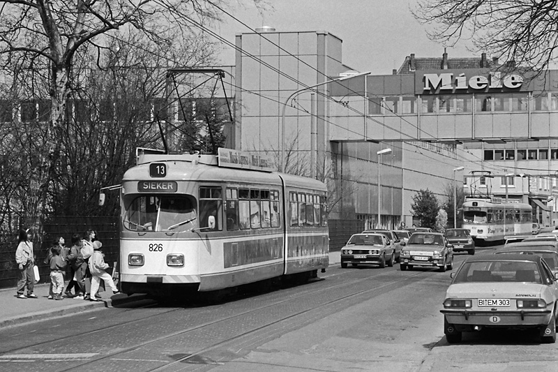 http://mb2812.de/Bielefeld1986/BLF2-05-08.jpg