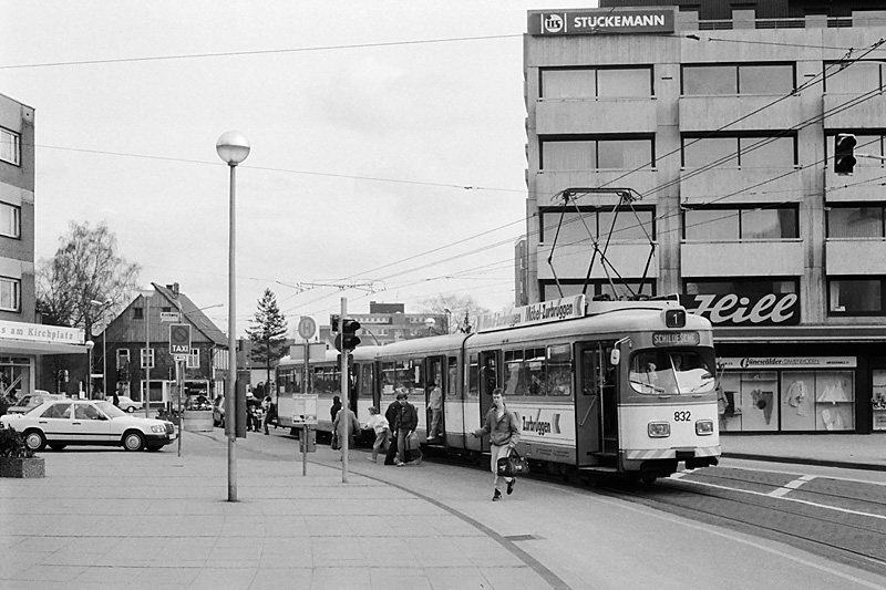 http://mb2812.de/Bielefeld1986/BLF2-38.jpg
