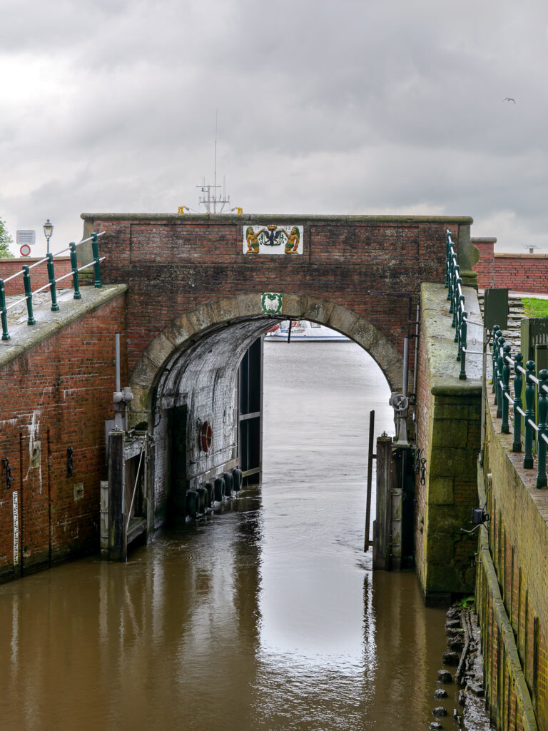 Der Durchlass zwischen Siel und Hafen